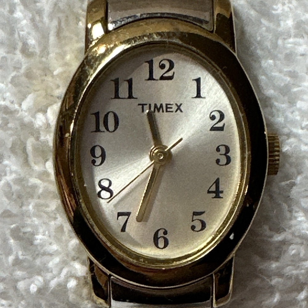 Timex Women Oval Analog Quartz Watch Two-Tone Stretch Bracelet Vintage *Untested